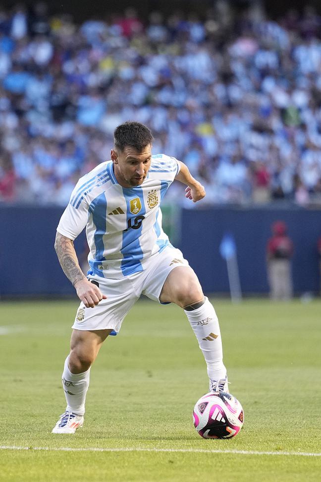 切尔西客战亚特兰大首发：内托、卢克曼出战，佩德罗先发