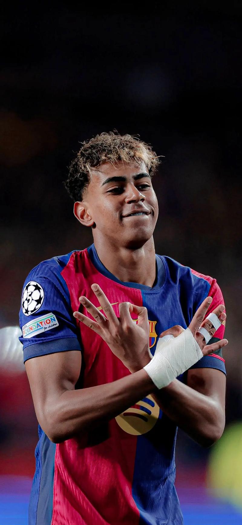 德甲前瞻：RB莱比锡多人伤停，勒沃库森客场战绩平平（德甲前瞻：莱比锡伤兵满营，勒沃库森客场表现中规中矩）