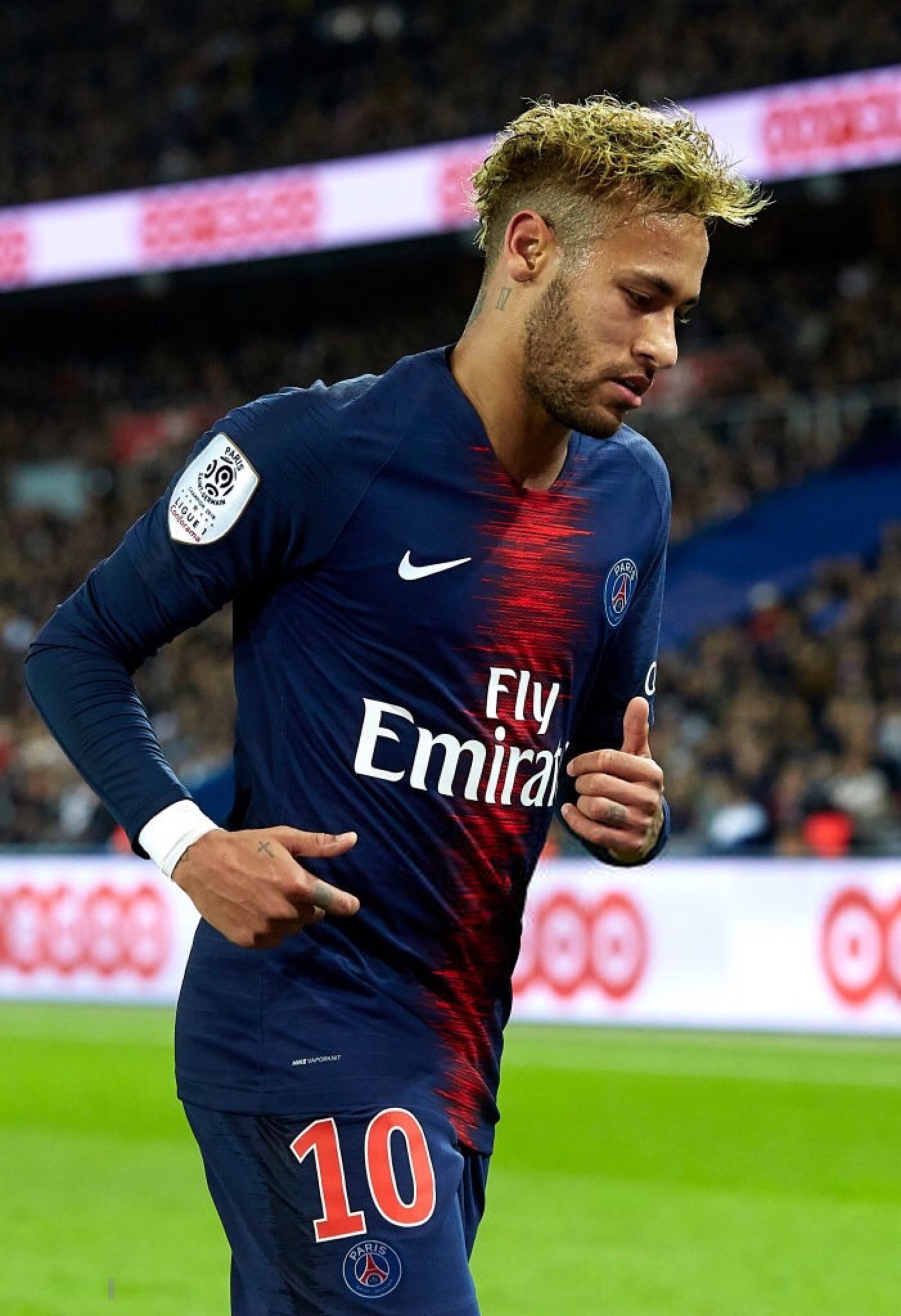 摩根预热C罗专访“加时赛”：特别节目将在北京时间明早7点30分播出