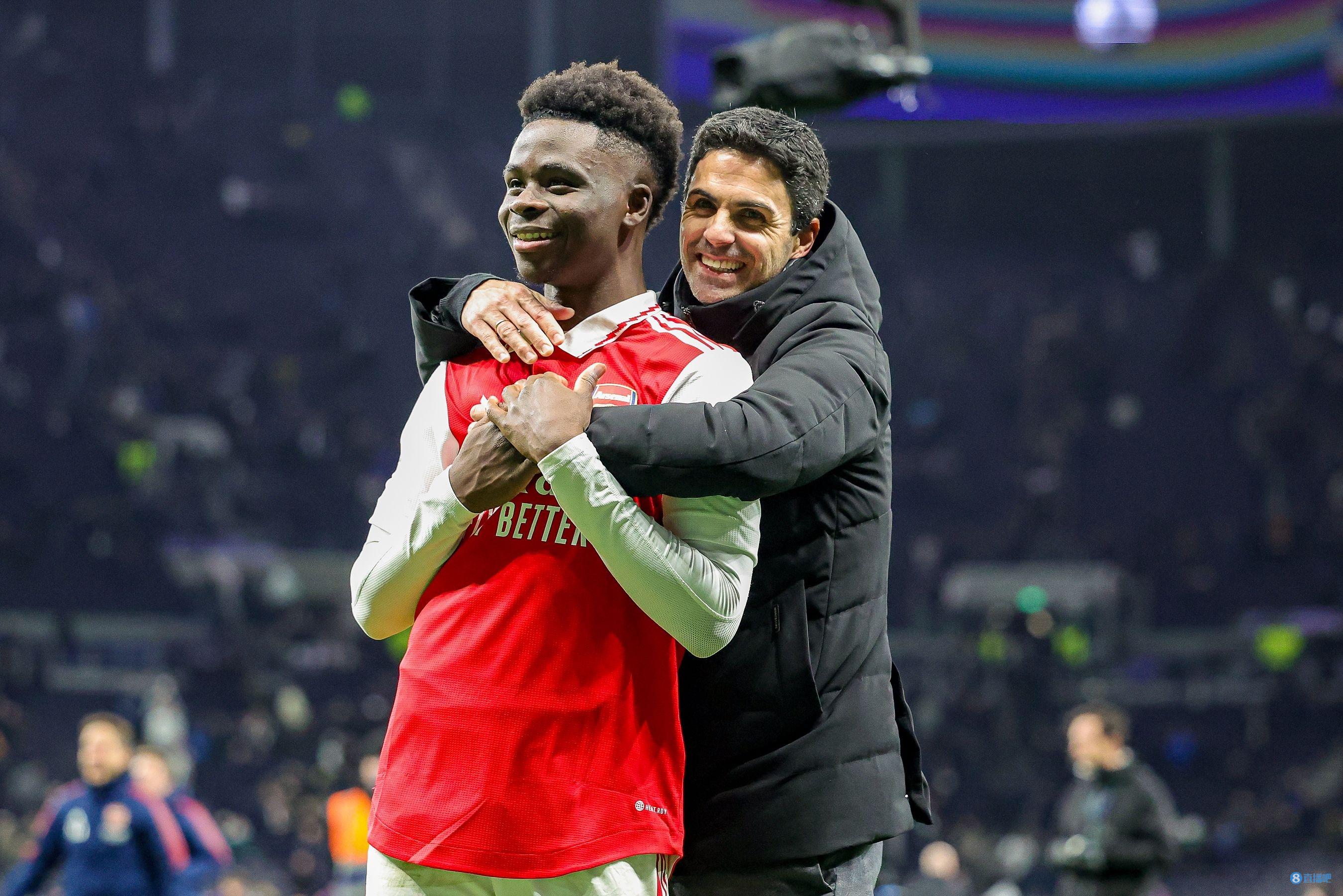 巴萨全力留住拉什福德 弗里克视其为优先目标（巴萨誓留拉什福德 弗里克将其列为头号目标）