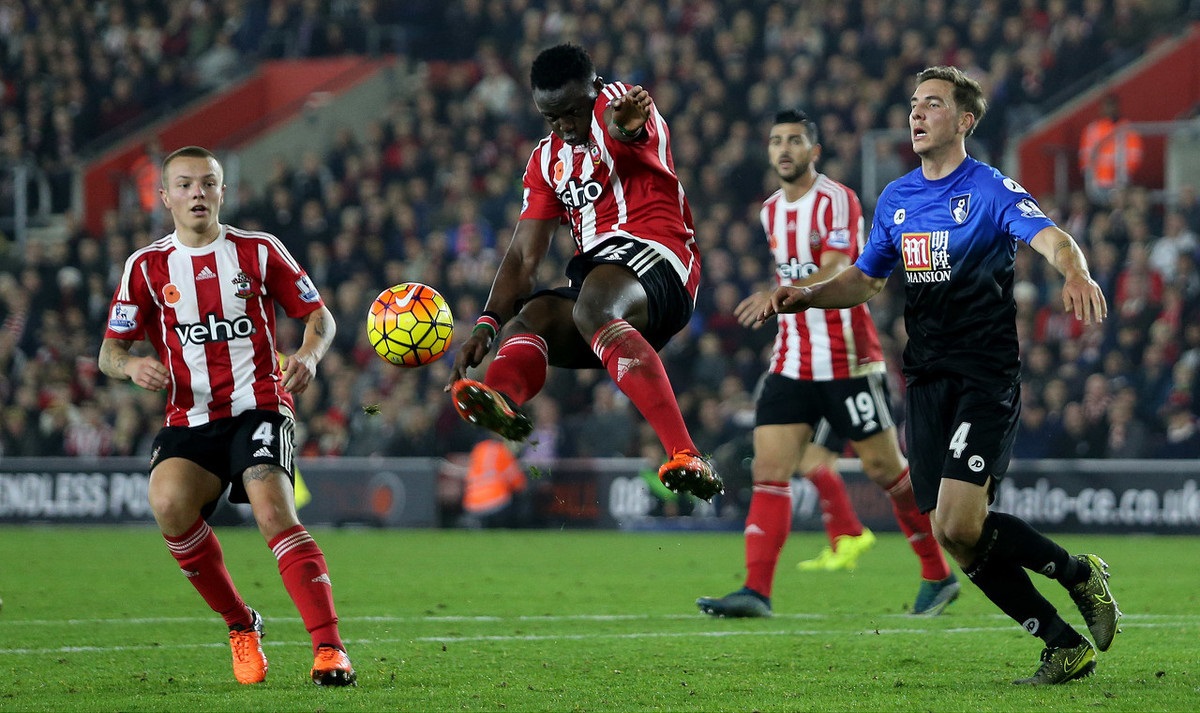 内马尔：我还没考虑未来，但在我心中桑托斯永远在第一位