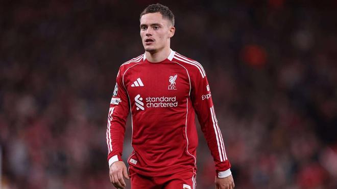 中足联细化“观众不当行为”细则：赛区将对球迷不当行为负责