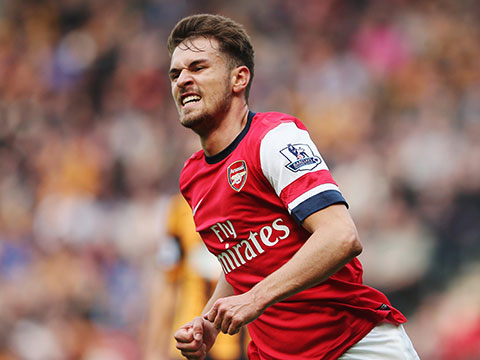 图片报：法兰克福解雇队医，因其在球队下榻酒店治疗对手球员