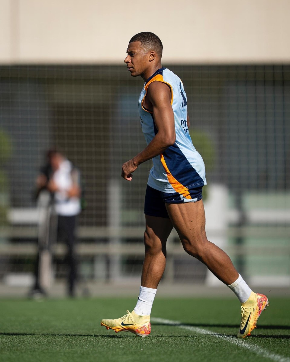 中甲战报：罗萨、姜积弘破门，广州豹3-1南通仍冲超失败